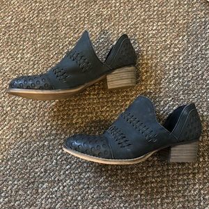 Black Rebels booties, size 6.5